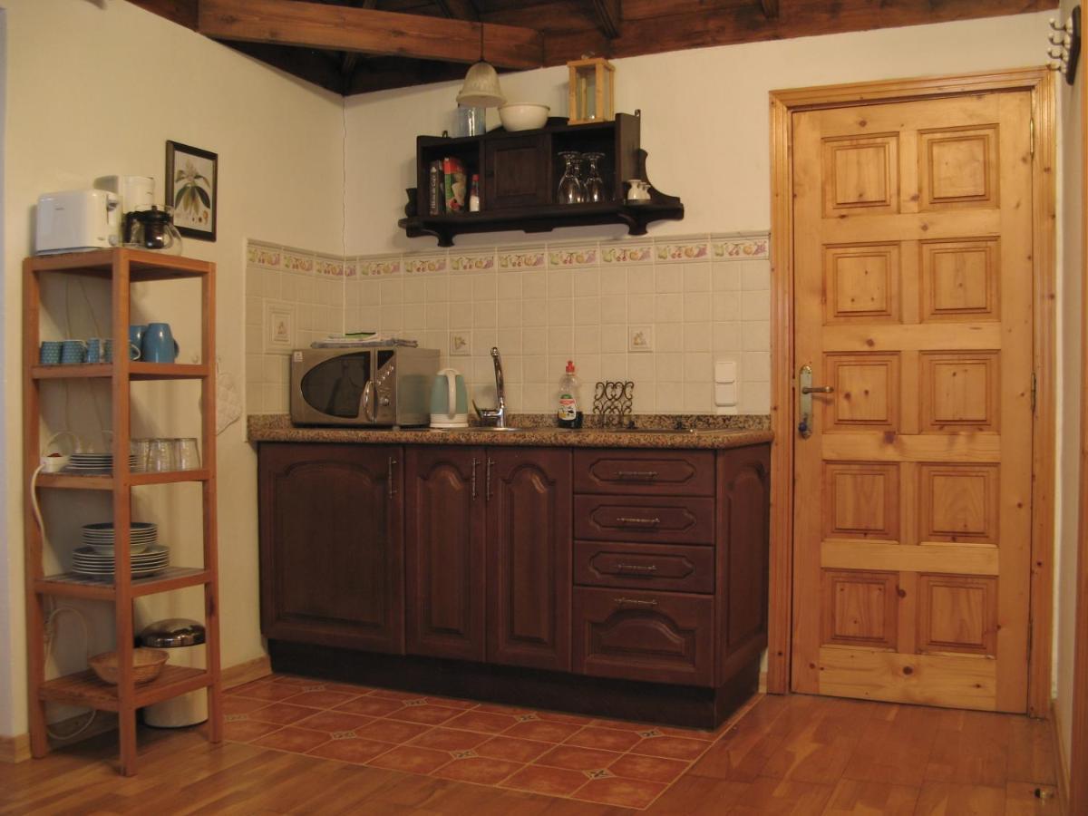 La Casita De La Vega Apartment อิคอดเดลอสวินอส ภายนอก รูปภาพ