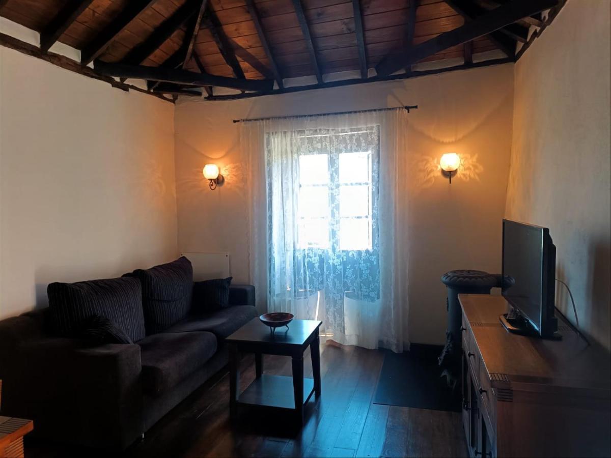La Casita De La Vega Apartment อิคอดเดลอสวินอส ภายนอก รูปภาพ